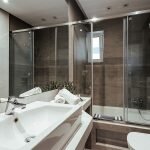 Bathroom in the Theo 3 B vacation apartment in Nafplio, Greece